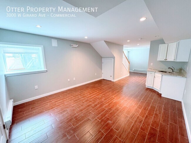 Building Photo - 3000 W Girard Ave