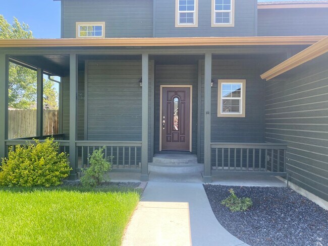 Building Photo - RV/Boat Parking with Nampa Home!