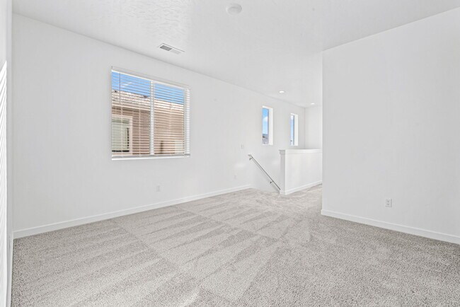 Building Photo - 12459 W Norterra Ln