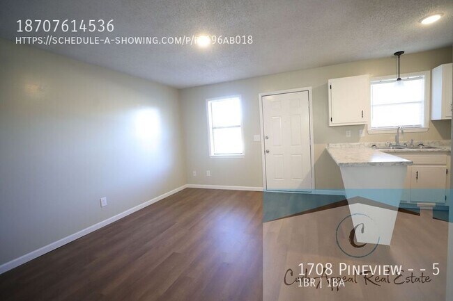 Building Photo - 1708 Pineview St