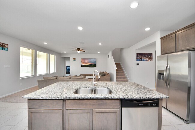 Building Photo - 10618 Amador Peak Dr