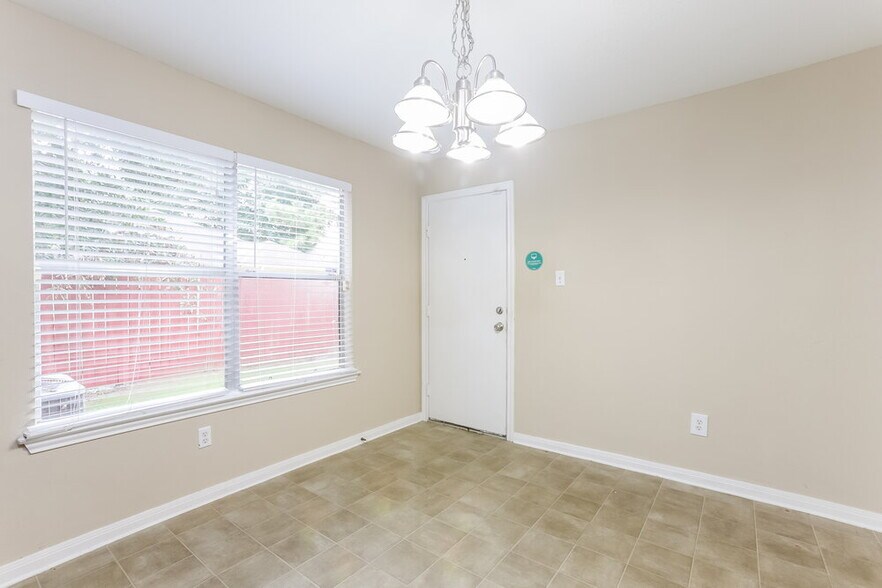 Building Photo - 8019 Scarlet Tanager Dr