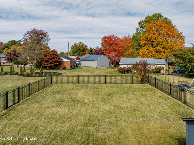 Building Photo - 9903 Welshpool Ct