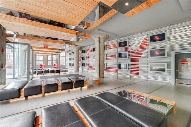 Building Photo - 50 Dey St