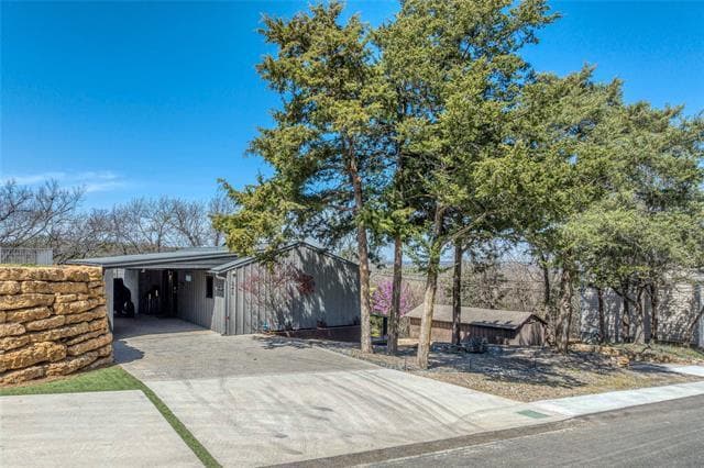 Building Photo - 245 Cambridge Dr