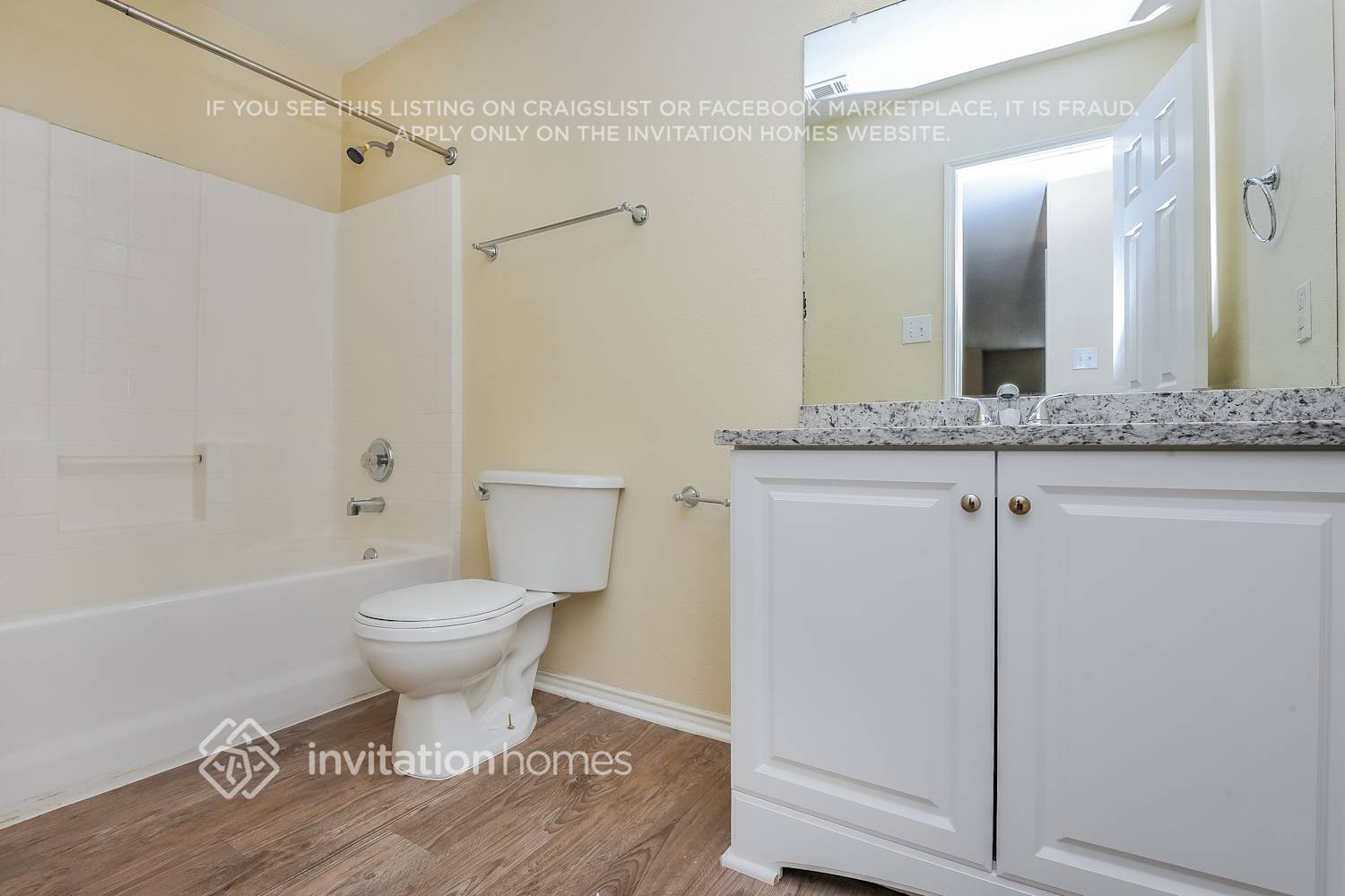 Building Photo - 5601 Desert Willow Ct