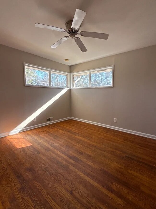 Building Photo - Spacious 4 Bed, 2 Bath Home - Get 50% Off Your First Month! Limited Time – Ends February!