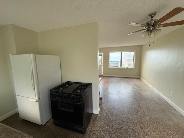 Building Photo - 116 Mayfield Rd