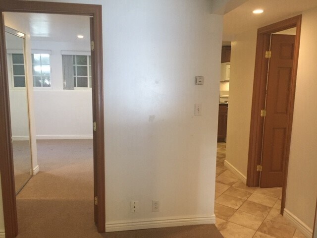 Building Photo - 201 Moonstone St