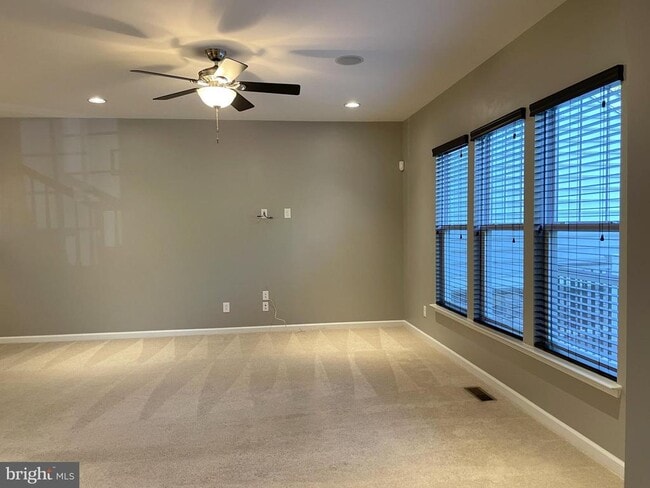 Building Photo - 23573 Christina Ridge Square