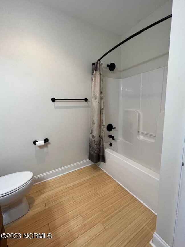 Building Photo - 2239 E Indiana Ave