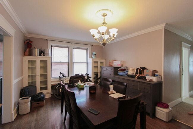 Building Photo - 818 Heberton St