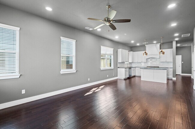 Building Photo - 126 Wimberly St