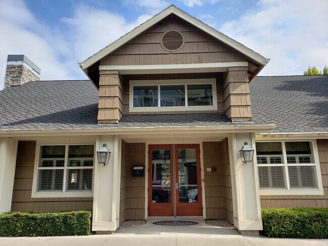 Building Photo - 600 SE Columbia Shores Blvd
