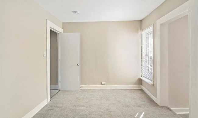 Building Photo - 163 N Wolfe St