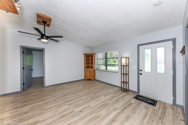 Building Photo - 11231 Euler Ave