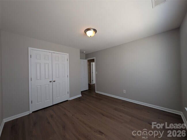 Building Photo - 11307 Breezehill Ln