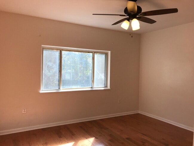 Building Photo - Beautiful Single Family Home in Highland Park