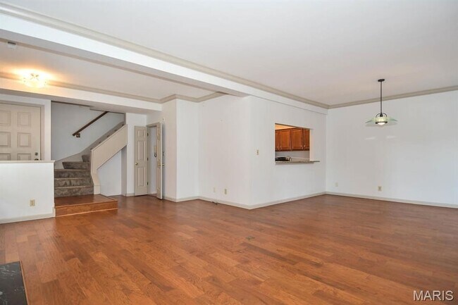 Building Photo - 4444 Lindell Blvd