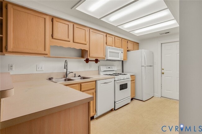 Building Photo - 1542 Patriot Cir