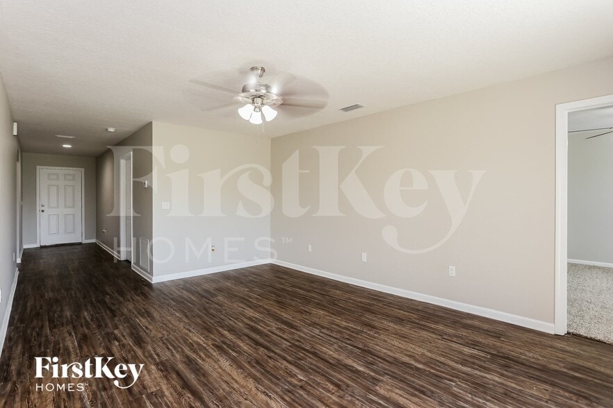 Building Photo - 77791 Lumber Creek Blvd
