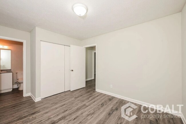 Building Photo - 3517 Creekview Pl