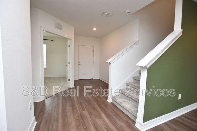 Building Photo - 3857 Capri Coast Dr