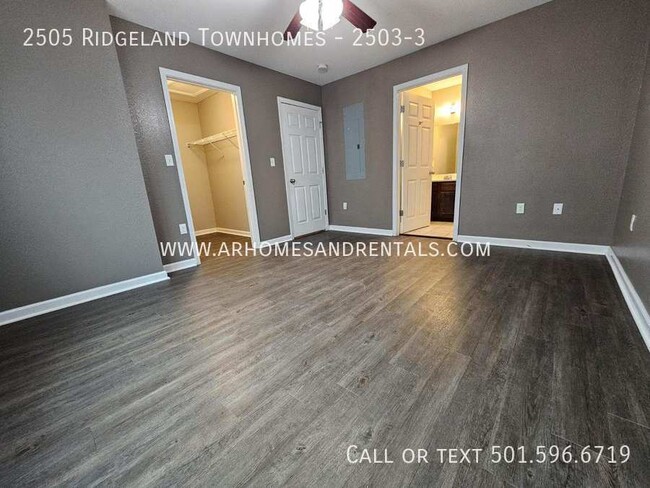 Building Photo - 2505 Ridgeland Townhomes - 2503-3 | $695 |...