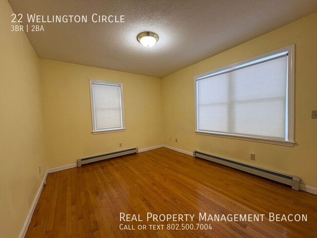 Building Photo - 22 Wellington Cir