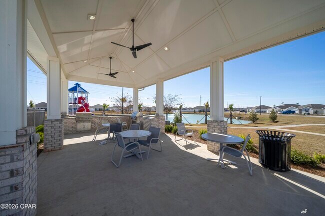 Building Photo - 4920 Shurer Ln