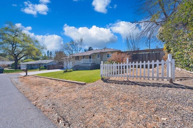 Primary Photo - 4445 Montcurve Blvd