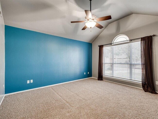 Building Photo - 12276 SW 10th St