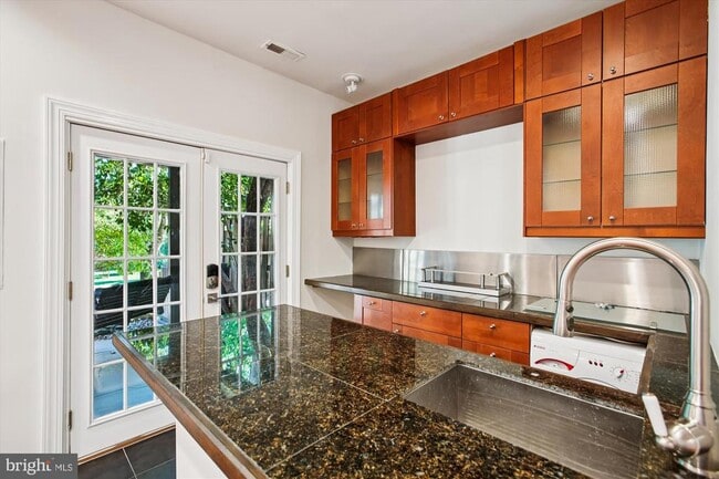 Building Photo - 6339 Dunman Way