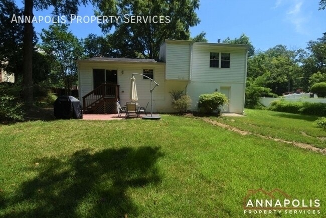 Building Photo - 442 Poplar Ln