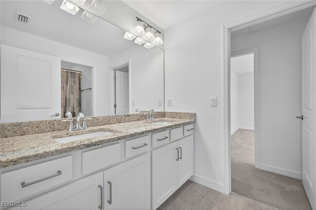 Building Photo - 11484 Canopy Loop