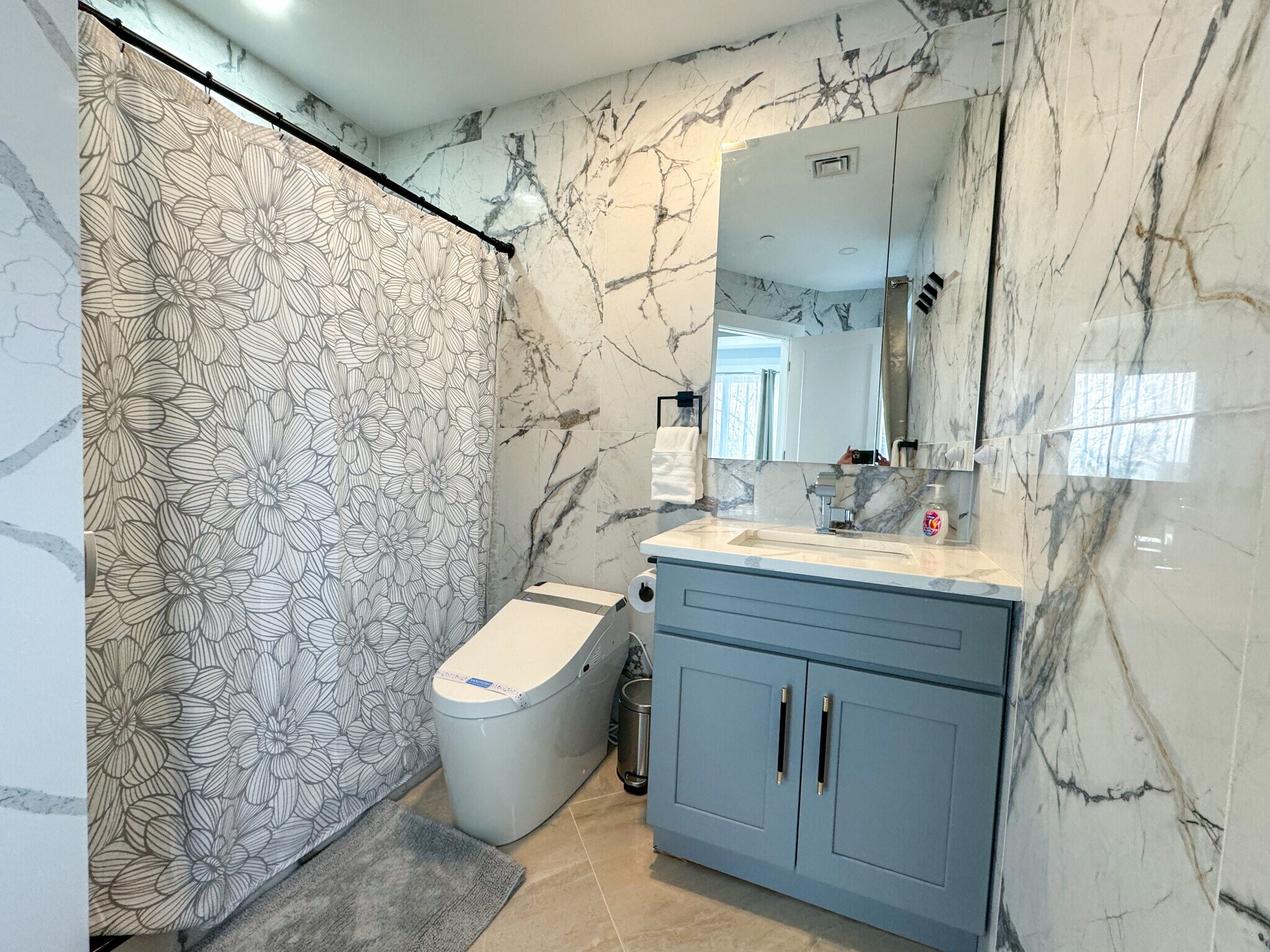 Building Photo - 31 Train St