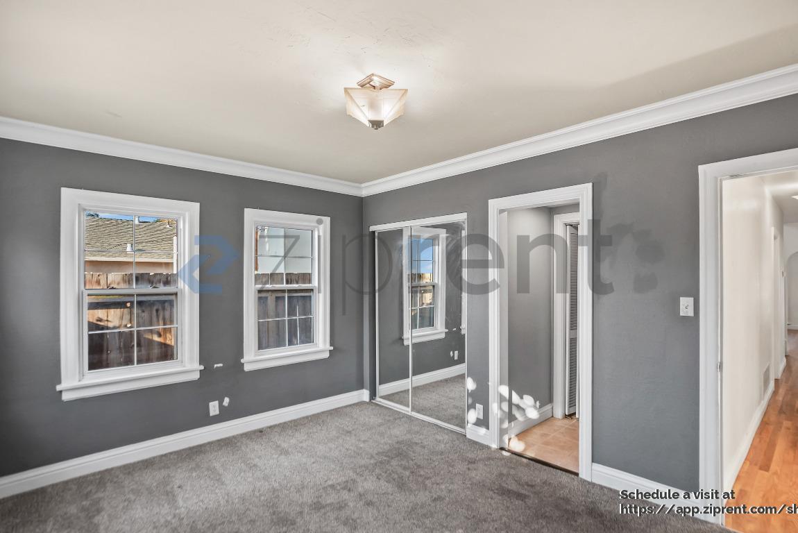 Building Photo - 855 N 17th St