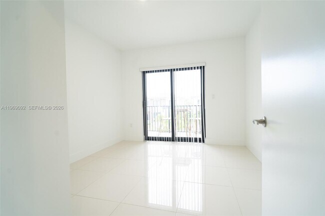 Building Photo - 1159 NW 3rd St