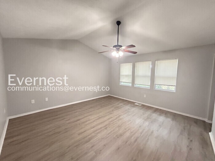 Building Photo - 263 Elm Forest Way