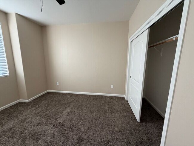 Building Photo - 2485 Makenna Dr