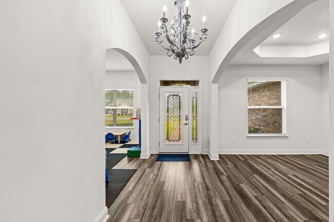 Building Photo - 173 Tournament Ln