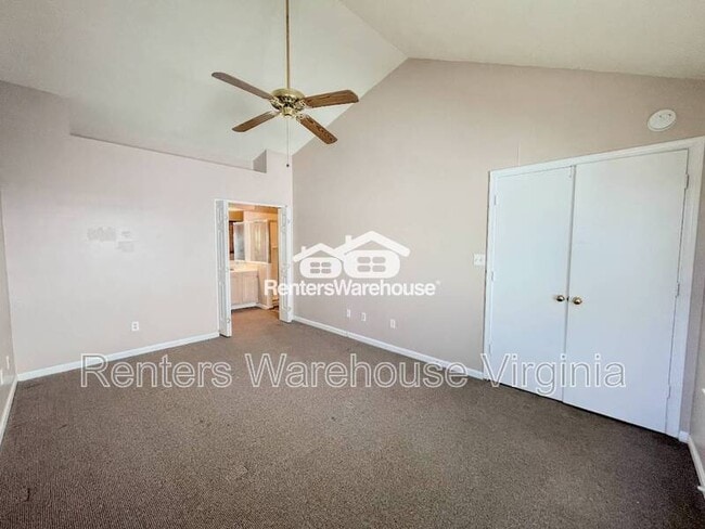 Building Photo - 947 Shoal Creek Trail