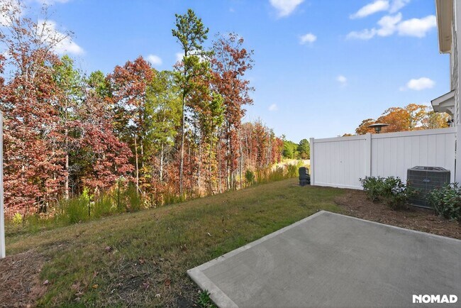 Building Photo - Spacious 3BR Townhome in Matthews