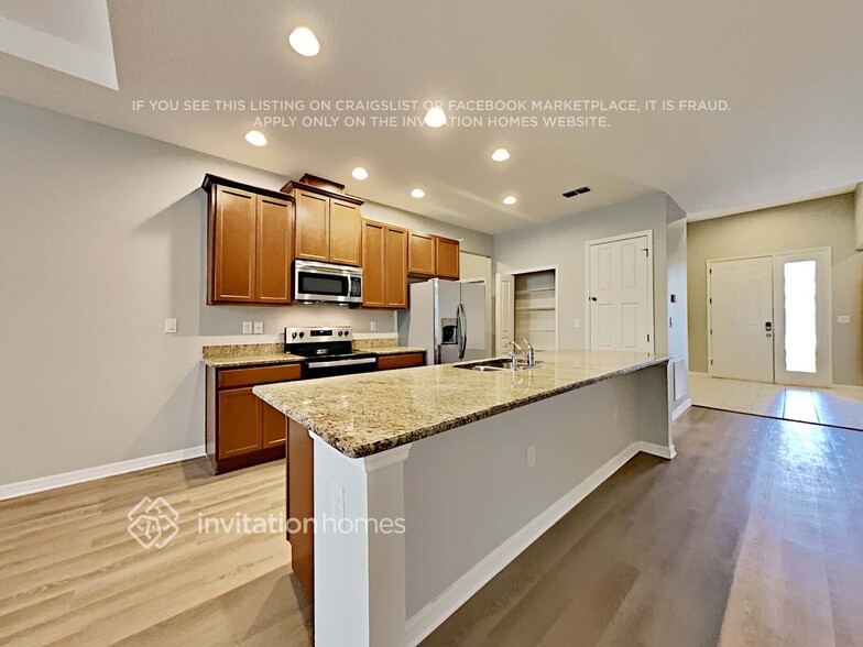 Building Photo - 5124 Tiber Way