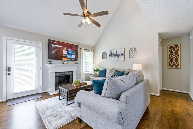 Primary Photo - 13 Windfield Dr