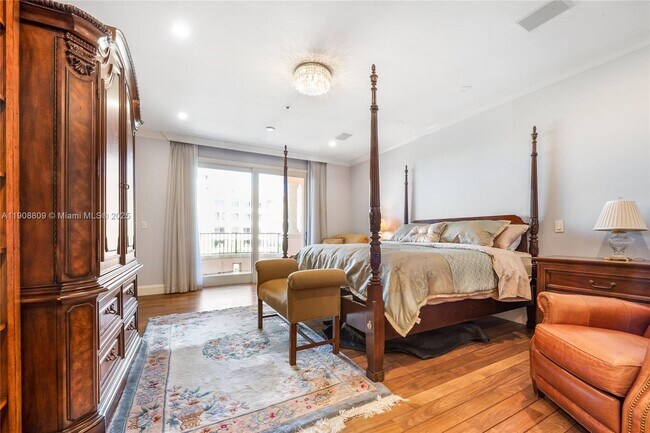 Building Photo - 13643 Deering Bay Dr