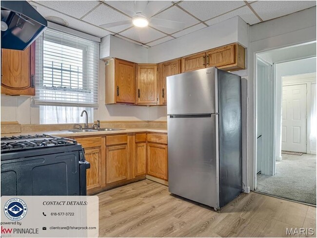 Building Photo - 625 N 24th St