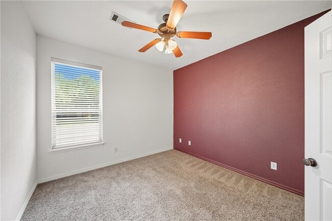 Building Photo - 8426 Alison Ave