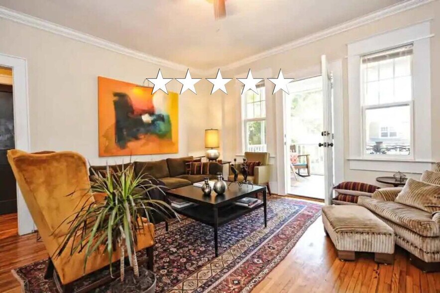 Primary Photo - 800 Magnolia Ave