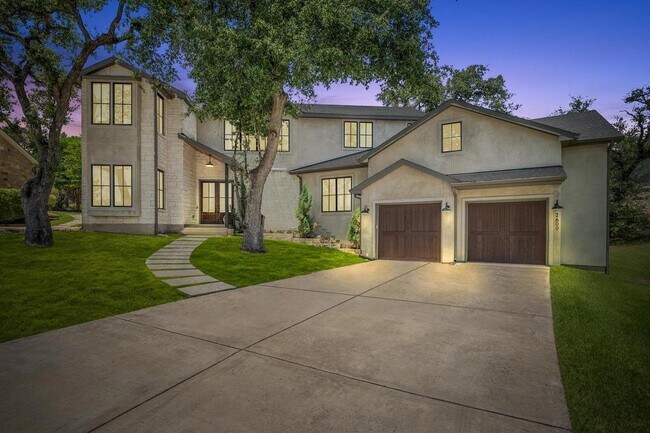 Building Photo - 2600 Arion Cir